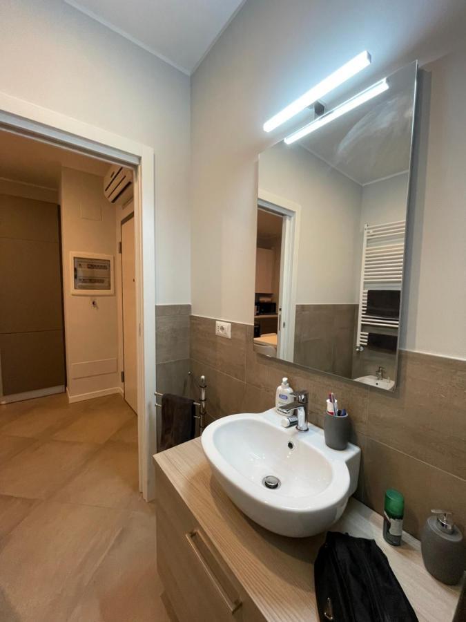 Suitesettepesciolini - Casa Vacanza Zoe Milão Exterior foto